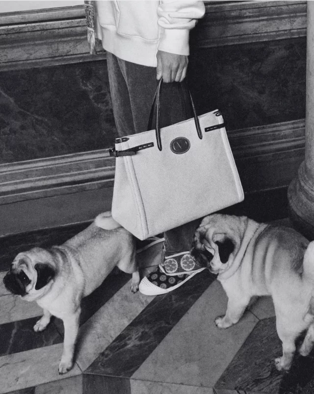 Effortless style, all day.
Shop now at #michaelmeyerstores